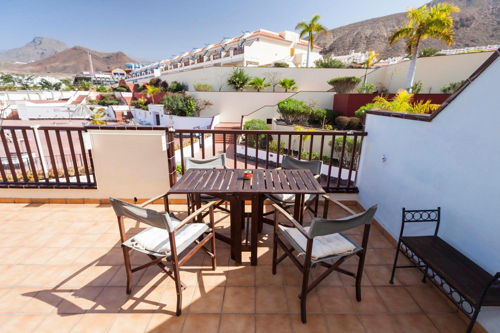 Penthouse El Mirador Los Cristianos Tenerife - Vv Esterno foto